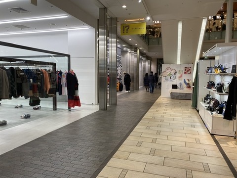 96447D6B-86E1-4B08-8399-FCF1E860FCD4