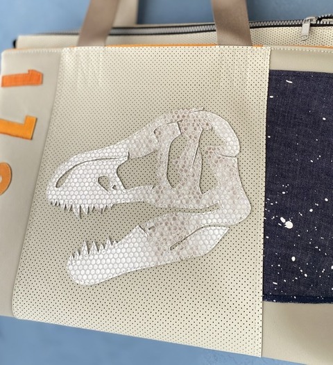 09506A9E-8CB3-4D02-972E-AAB145EA9D6C