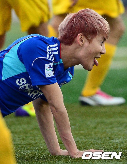 ジュンス サッカーチーム Fc Men のユニフォームを着たセルフショットを公開 Fc Men チャリティーマッチ シュートチャンスを逃し照れ笑い 愛しいジュンスと一緒に Jyjとヒトリゴト Part ジュンス サッカーチーム Fc Men のユニフォームを着たセルフショットを公開 Fc Men チャリティーマッチ シュートチャンスを逃し照れ笑い 愛しいジュンスと一緒に Jyjとヒトリゴト Part