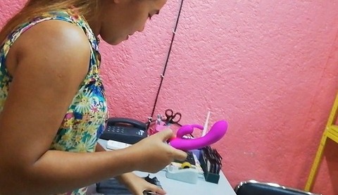 toy24