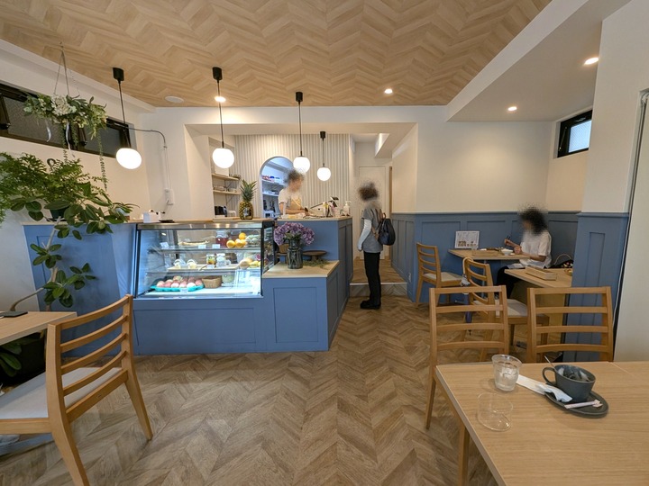 02emma045309560