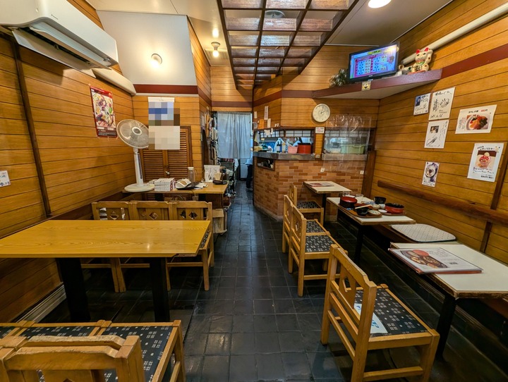 52umeya050005165