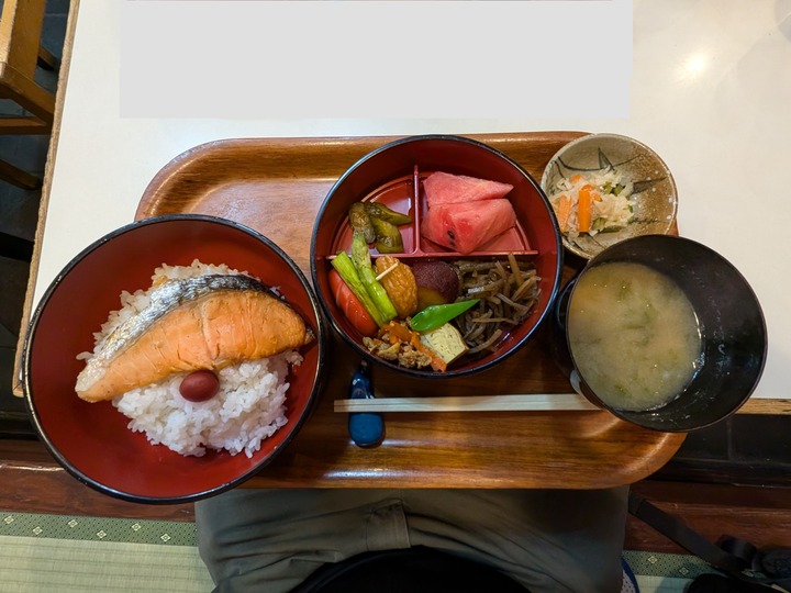 57umeya044310017