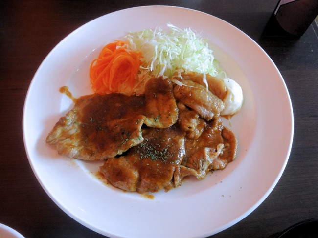 09gucchi04605
