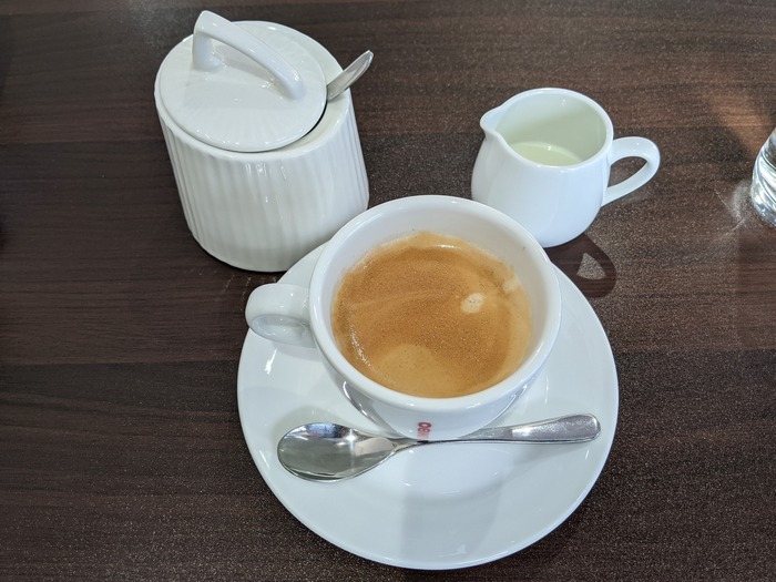 13kaori045107387