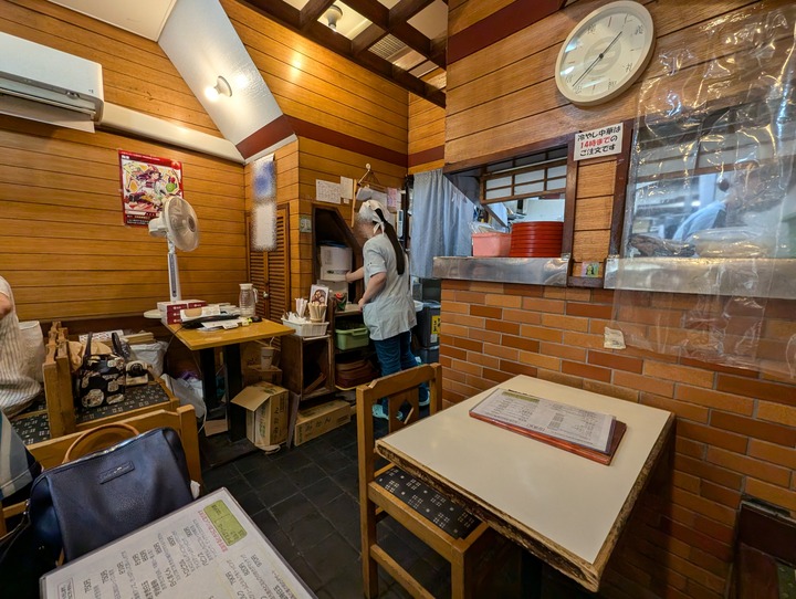 05umeya043624917