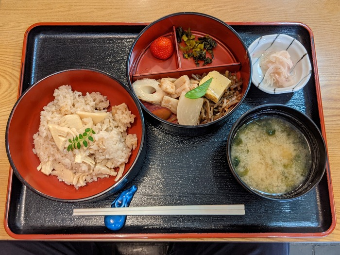 07umeya034038834