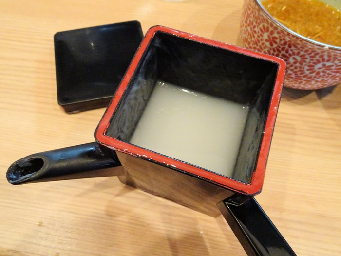 63momono00438