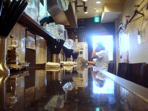 進化＠新中野-店内