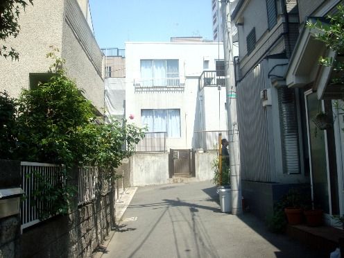 楽観@六本木-店舗周辺