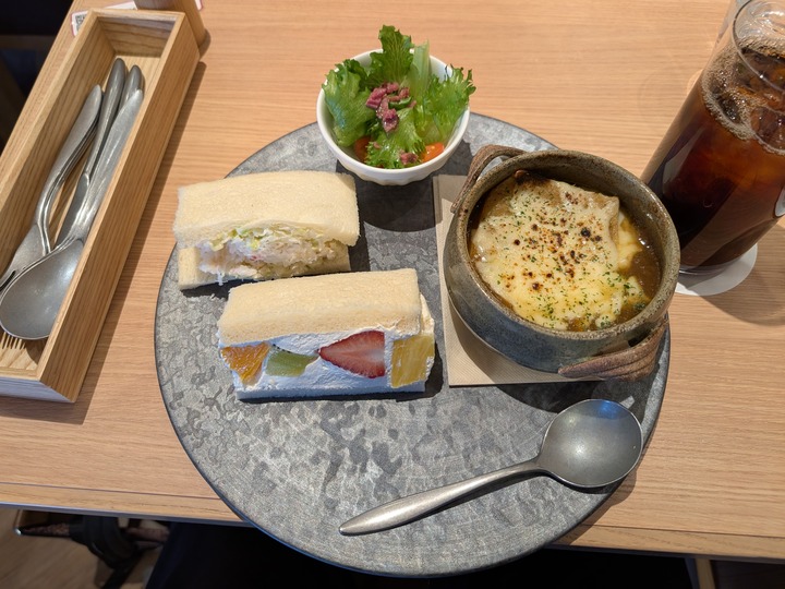 60kajitsuya035754481