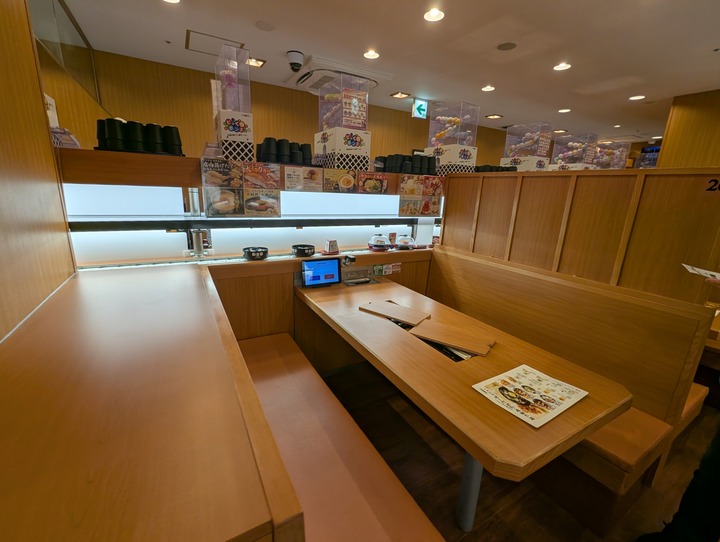 05kura034220485