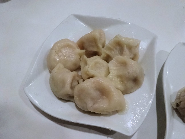05ajiou05697