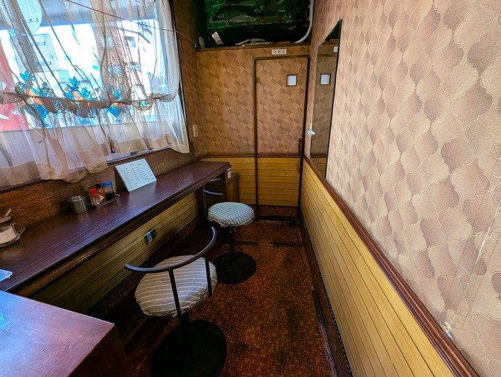 06semorina043634102