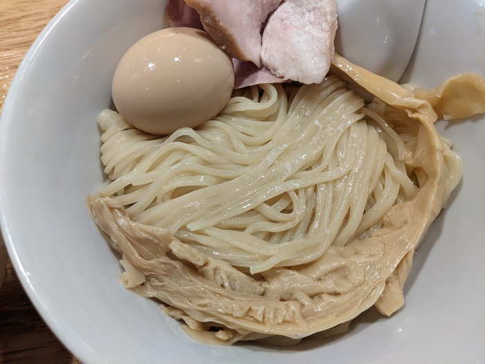 12hayashida043348788
