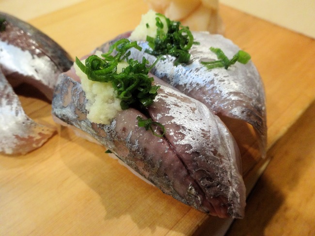 21aji01437