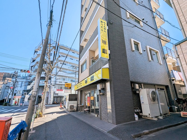 51kuma044602681