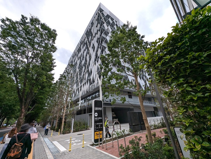 51nakanoya040100498