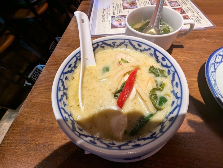 11spicycafe043607419