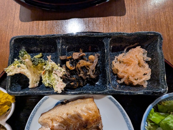 14momozono043449472