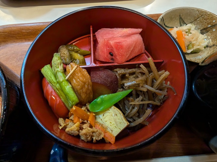 62umeya044332163