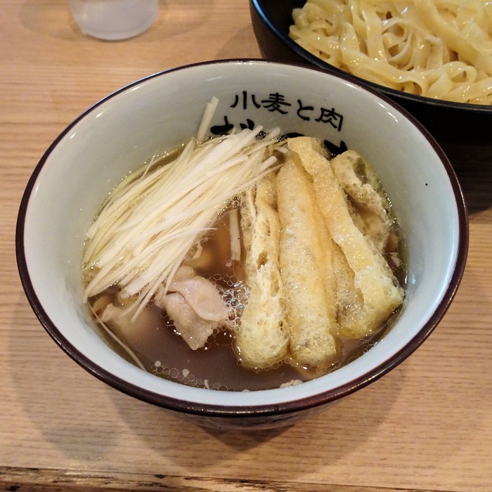 57momono02175