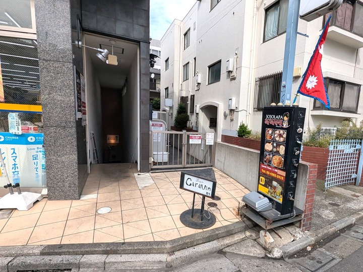 01jojolapa040458258
