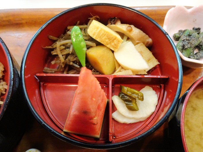 40umeya07660