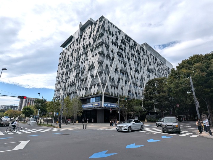 51nyc044247136