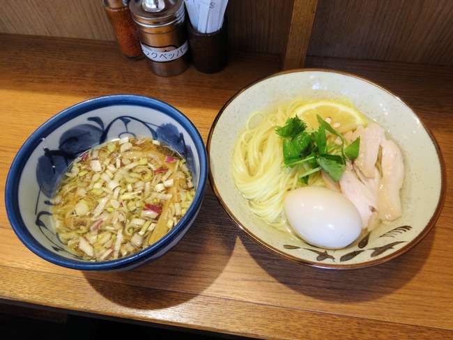 53suzuran03916