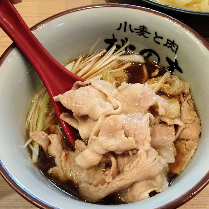 60momono02453