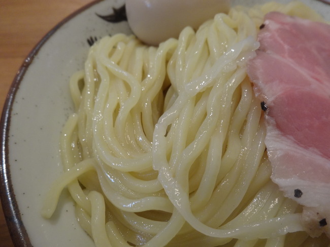 54suzu04075