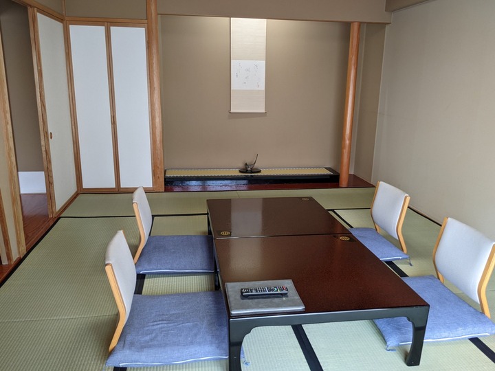 08yorozuya063230519