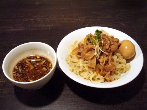 六代目けいすけ-肉盛りつけ麺