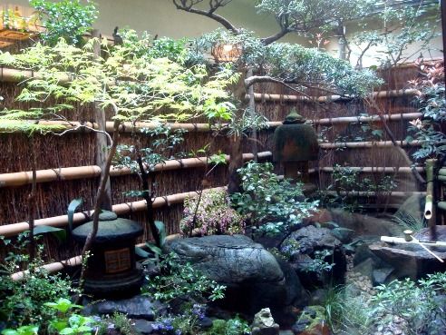 室町砂場@神田-中庭