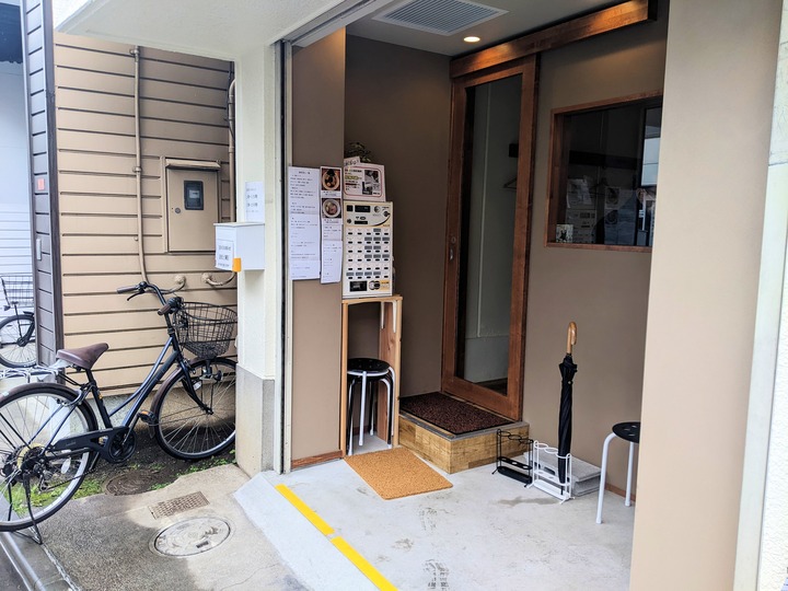 03hiro041157619