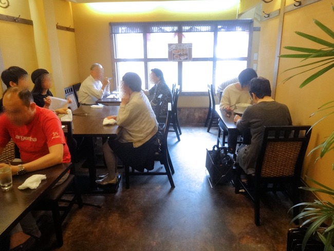 05mothai02717
