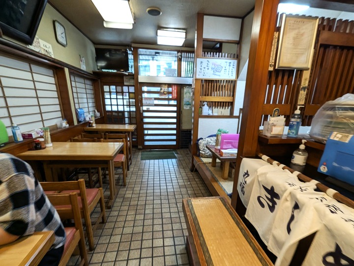 05marufuku050926736