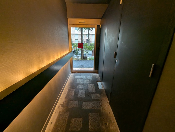 52sai045256227