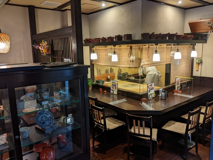 52sarakita040551664