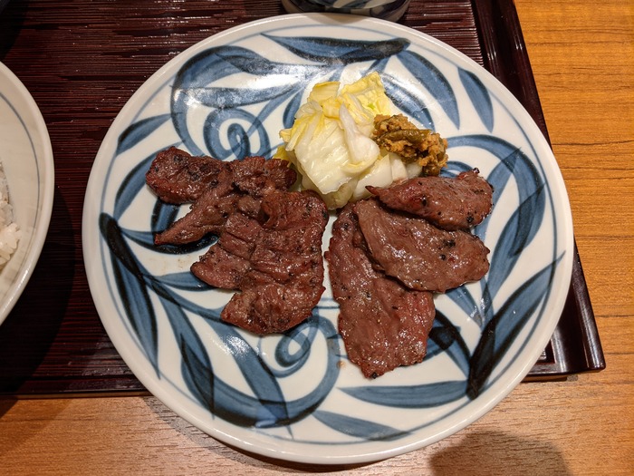 10aoba043733335