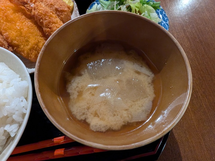 61momozono043302702