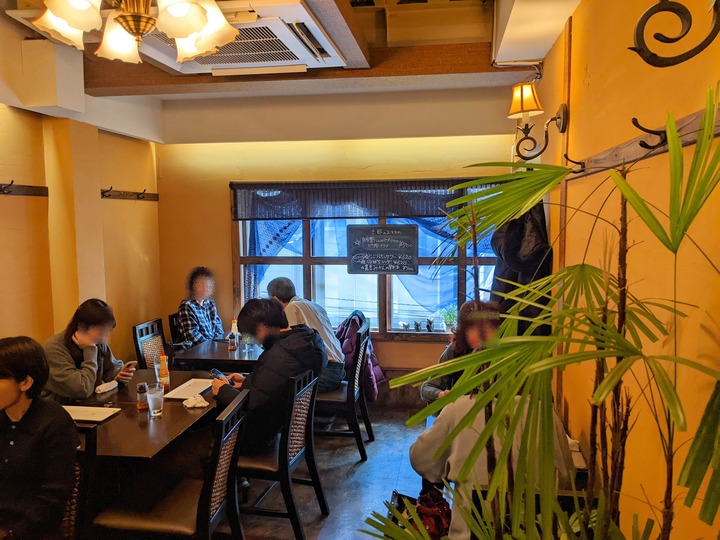03mothaiba041151674