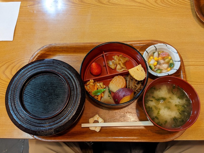 57umeya041823926