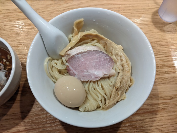 10hayashida043226458