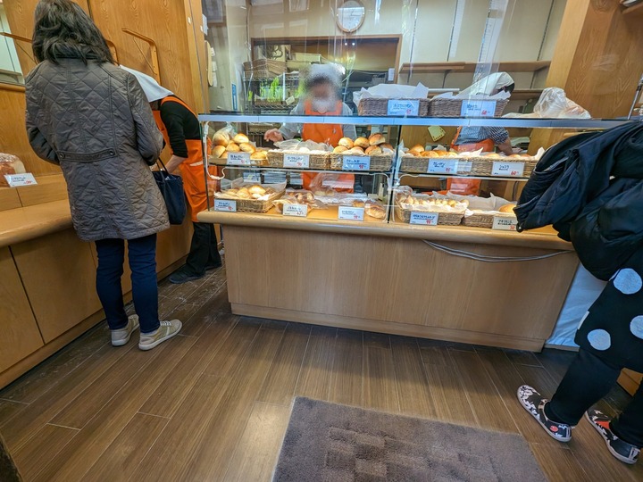 06milkroll041436107