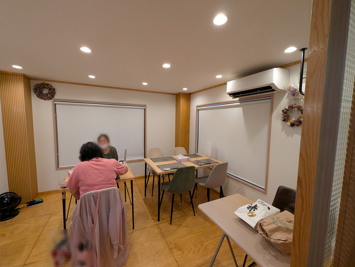 04komichi040600940