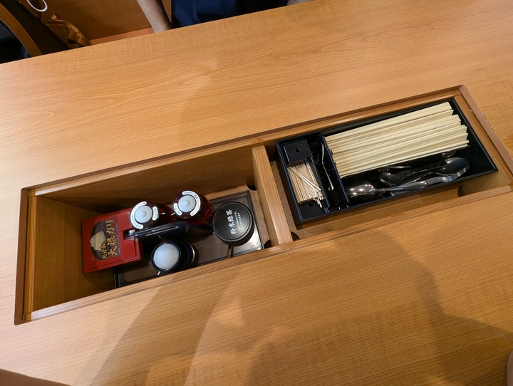06kurasushi042839518