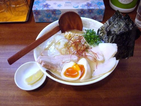 ようすけ＠中野-特製濃厚鶏白湯らーめん