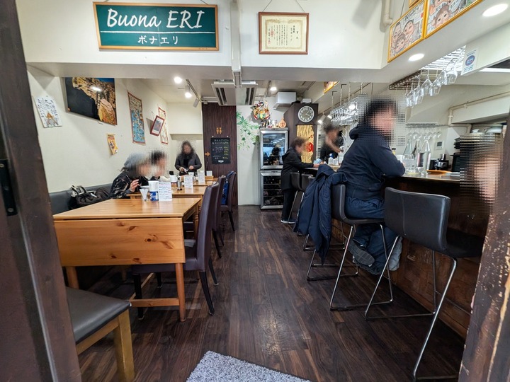 02buonaeri041839081